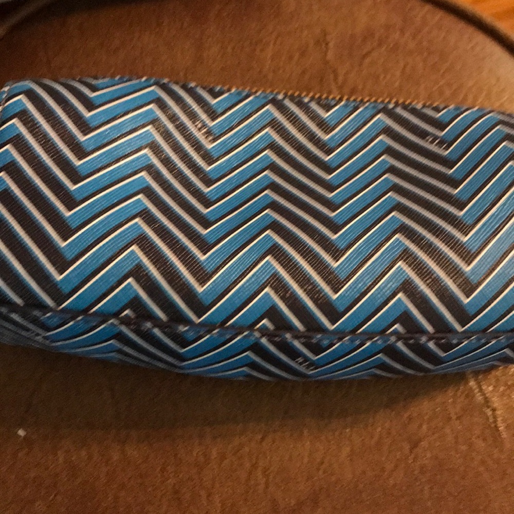 Cosmetic bag